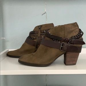 Dolce Vita Yazmina booties
